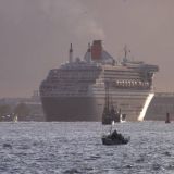 13. QM2.jpg