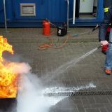 Einsatz unterschiedlicher Feuerlöscher